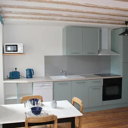 Suzon Idealement Situe *