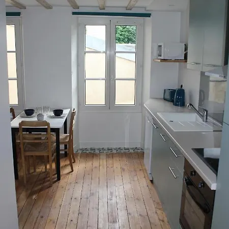 Suzon Idealement Situe *