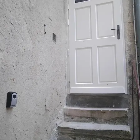 Suzon Idealement Situe Bayeux