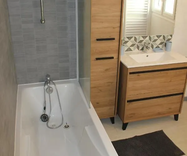 Suzon Idealement Situe *